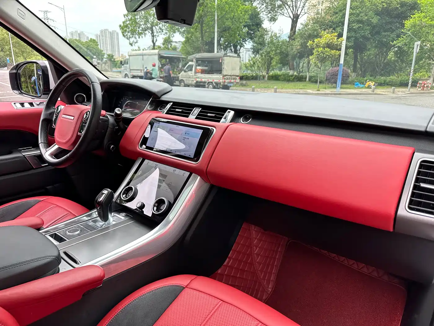 Land Rover Range Rover Sport 2021 3.0 L6 SE фото 8