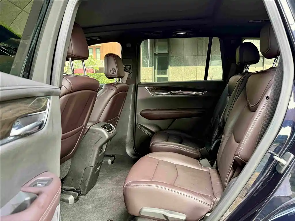 Cadillac XT6 2020 2020 28T 6-Seater Luxury Model