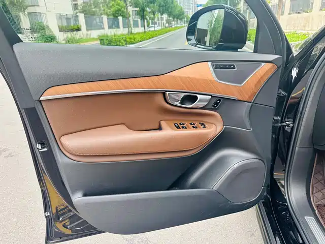 Volvo XC90 2020 T6 Inscription Luxury (7-seater) — фото 5