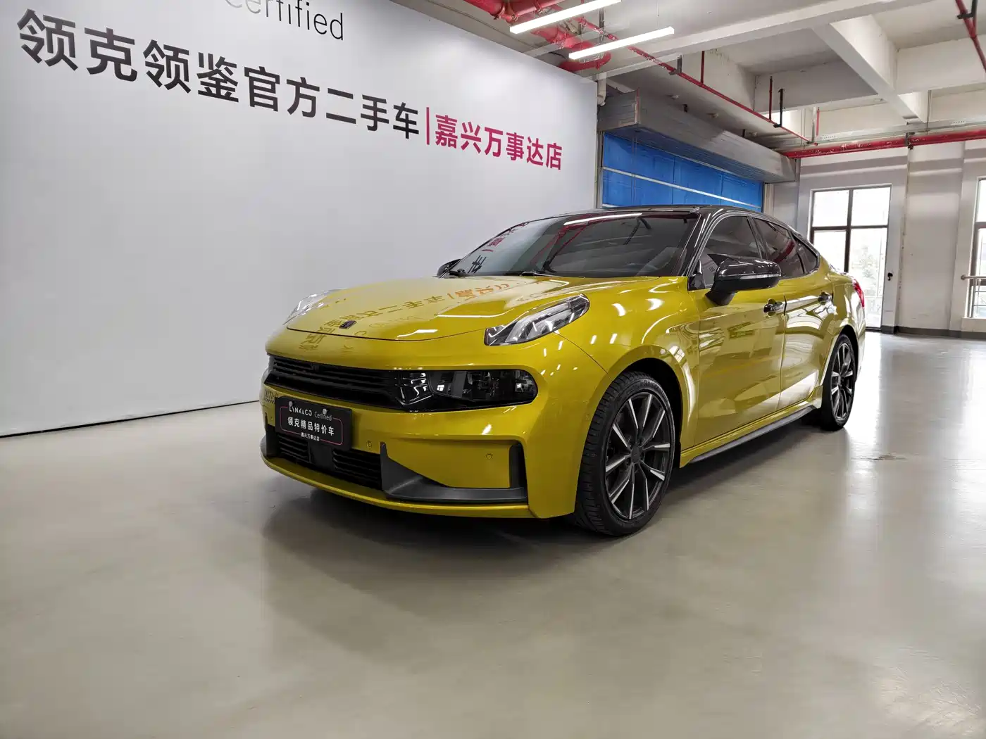 Lynk & Co 03 2022 03+ 2.0TD Auto Wind Rider Edition