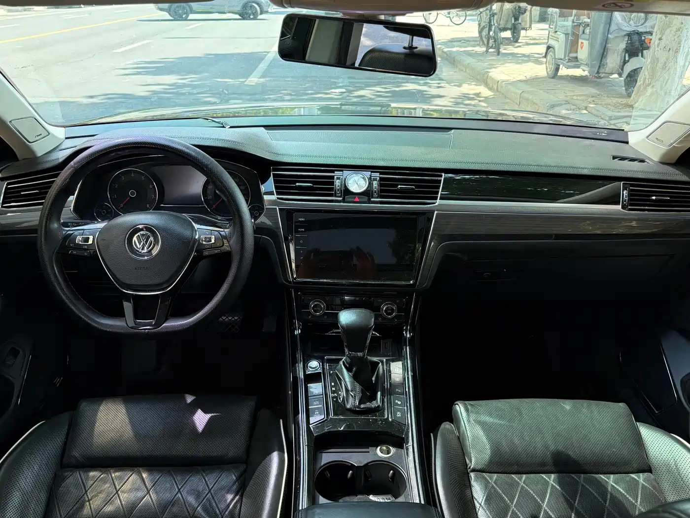 Volkswagen Phideon 2018 2018 Facelift 380TSI FWD Flagship