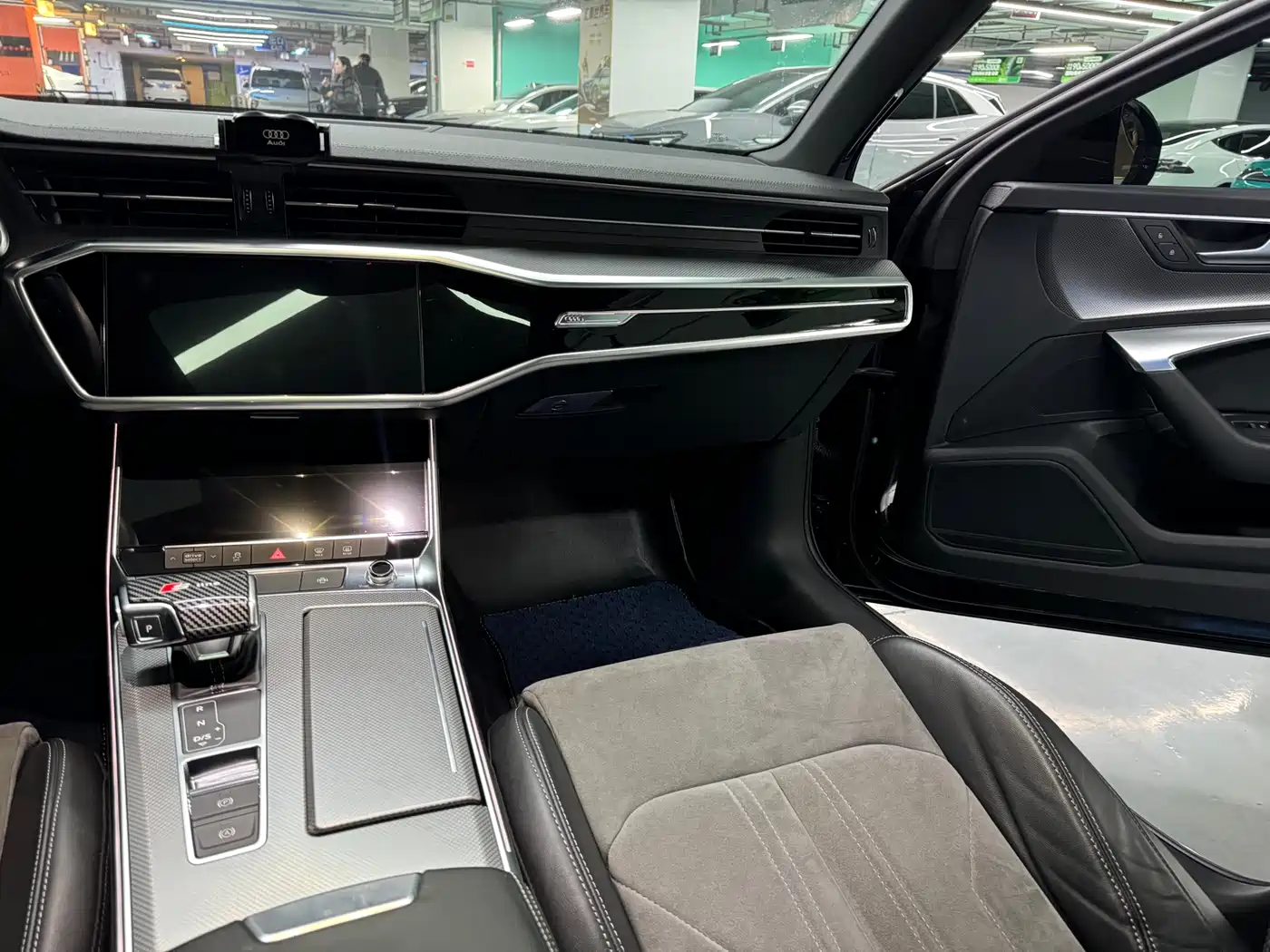 Audi A6L 2022 45 TFSI quattro Premium Dynamic фото 7