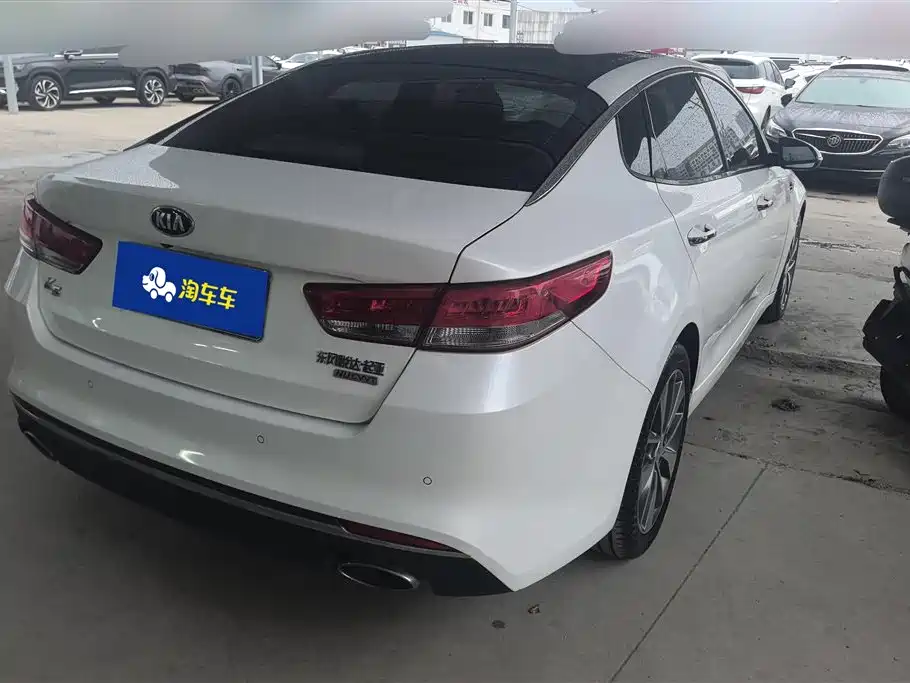 Kia K5 2016 2.0L Automatic LUX фото 3
