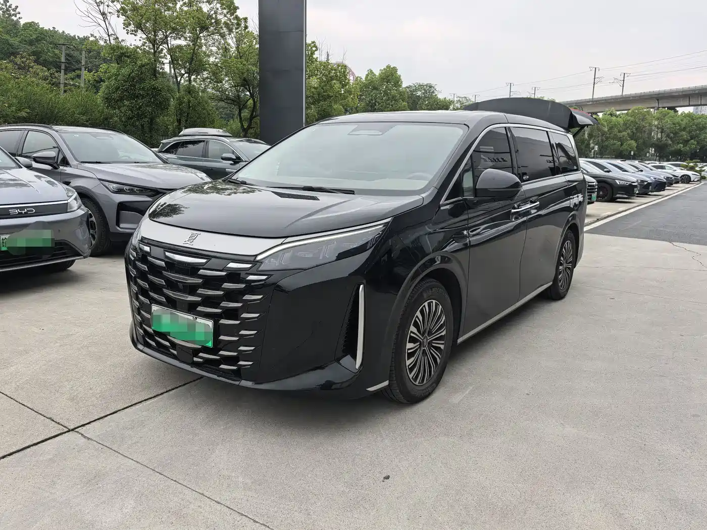 BYD Xia 2025 DM-i 1.5T 180km Excellence
