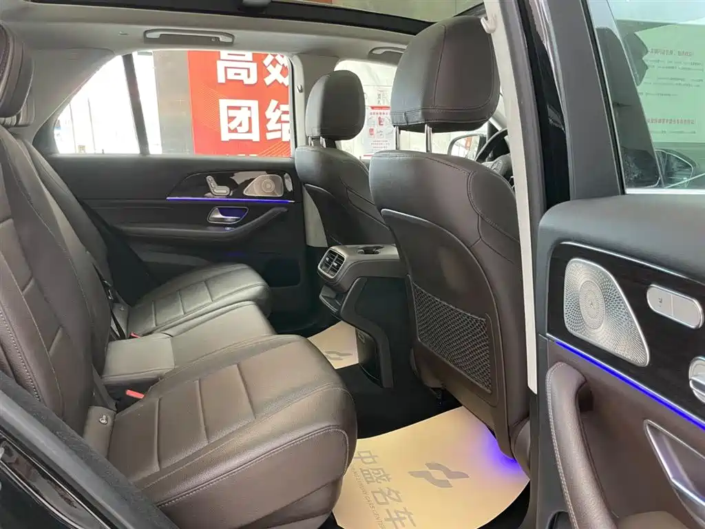 Mercedes-Benz GLE 2022 GLE 350 4MATIC Fashion фото 18