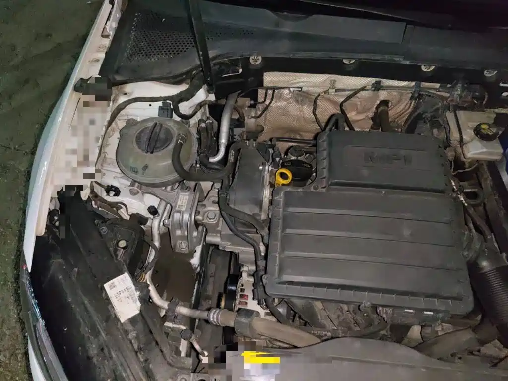 Фото 20 - Volkswagen Golf