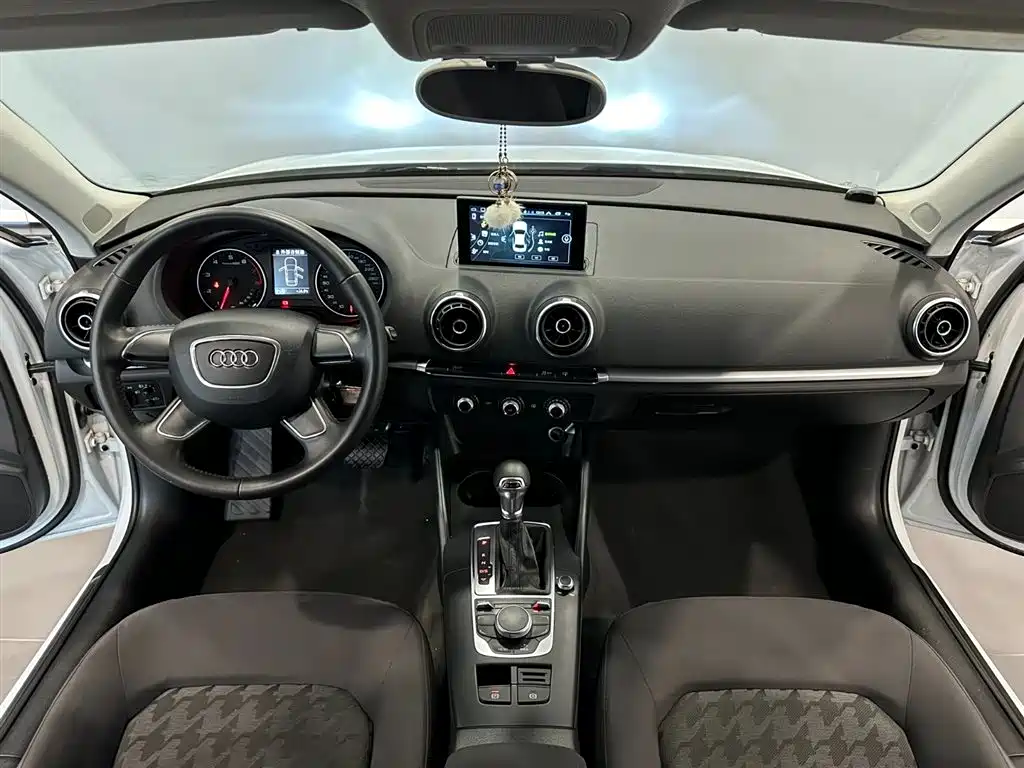 Фото 7 - Audi A3