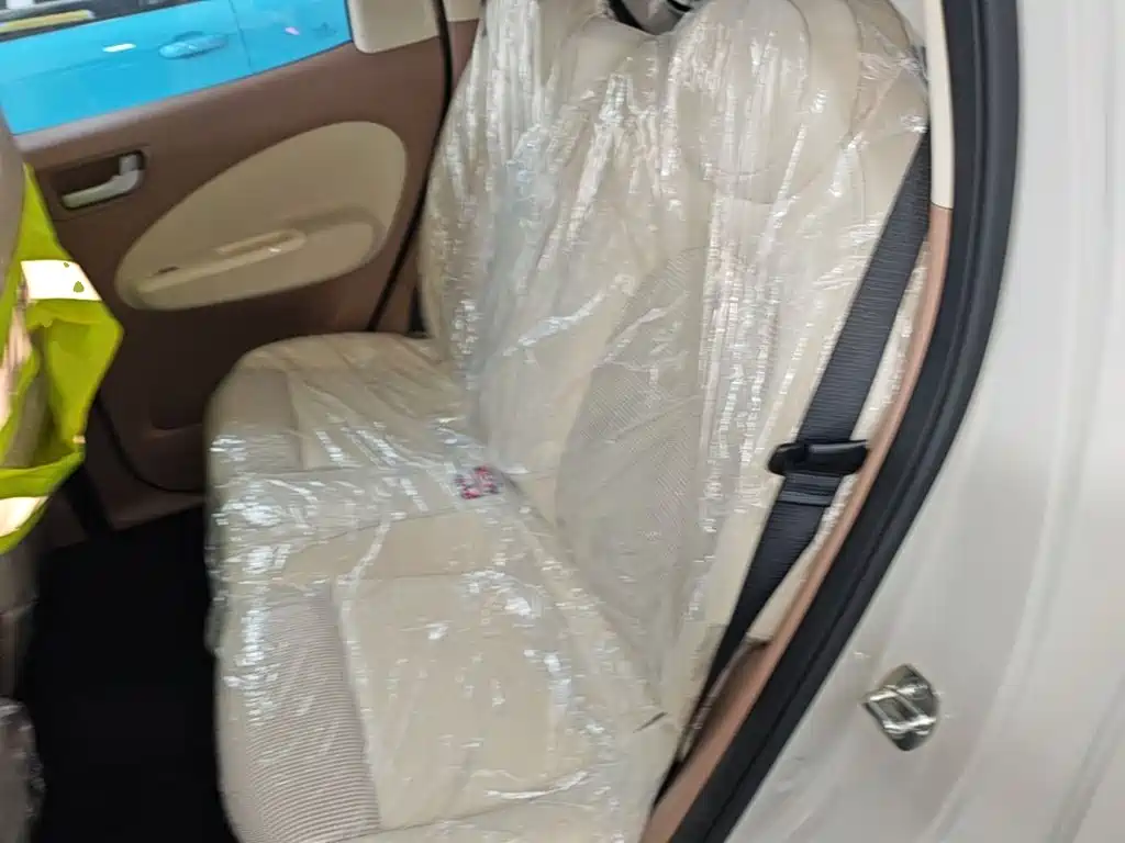 Wuling Motors Hongguang MINIEV 2026 2025 4-Door Advanced