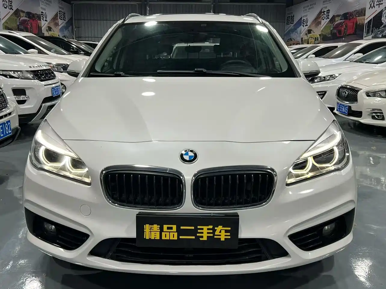 BMW 2 Series Touring 2016 2016 218i Sport Design Package