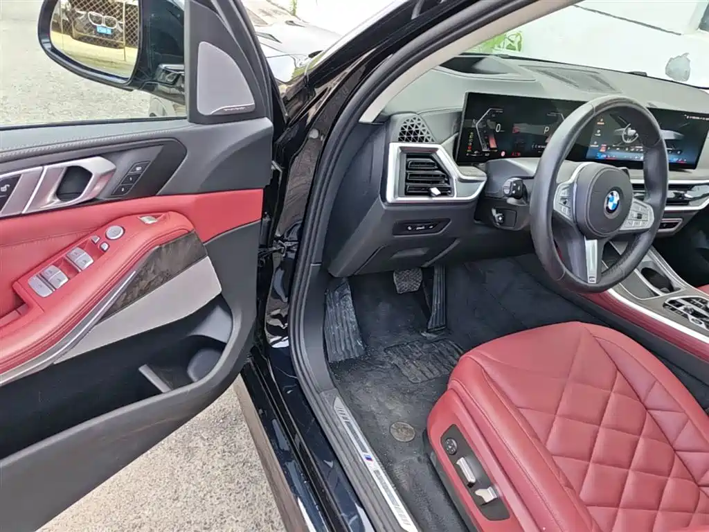 BMW X5 2023 xDrive 30Li Premium M Sport Black Night Package фото 16