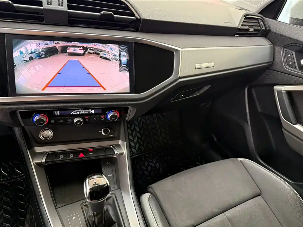 Audi Q3 2022 35 TFSI Progressive Dynamic фото 18