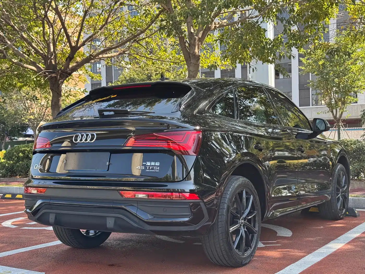 Audi Q5L Sportback 2022 Facelift 45 TFSI Premium Selection фото 7