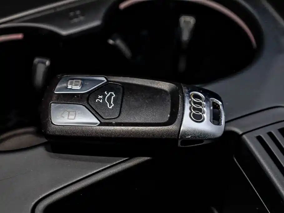Audi A4L 2023 40 TFSI Fashion Elegance фото 18