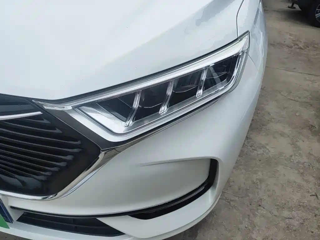 Фото 24 - Changan Oshan X7