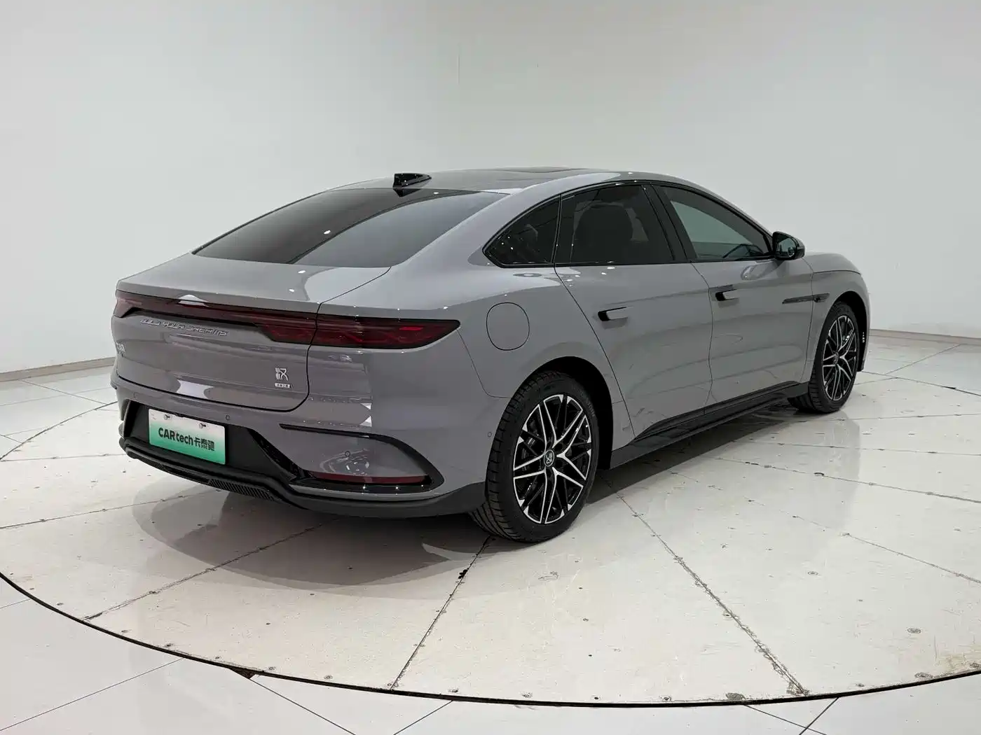 BYD Han 2026 EV Intelligent Driving Edition 635KM LiDAR Flagship фото 6