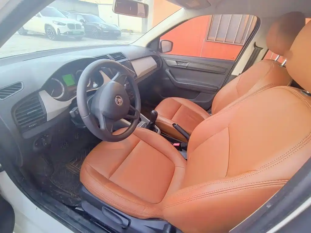 صورة 12 - Škoda Fabia