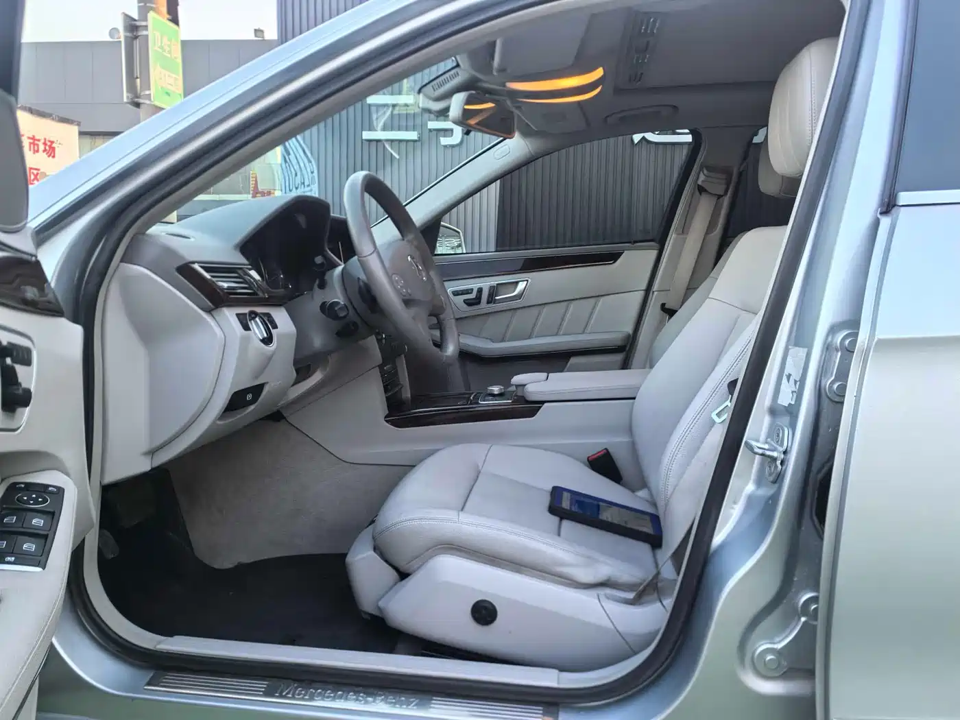 Mercedes-Benz E-Class 2012 E 200 L CGI Elegance фото 7