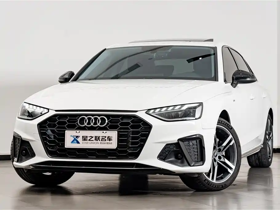 Audi A4L 2022 40 TFSI Luxury Dynamic фото 2