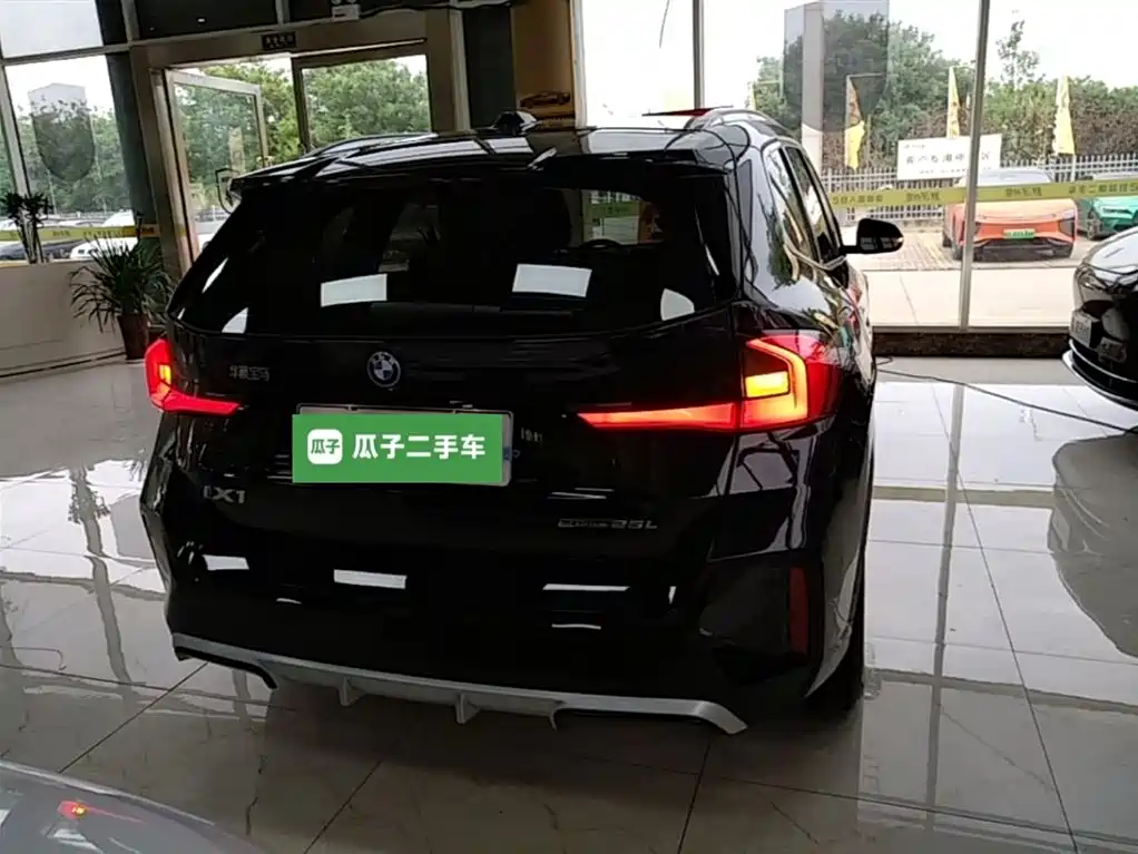BMW iX1 2023 eDrive25L M Sport Package фото 6