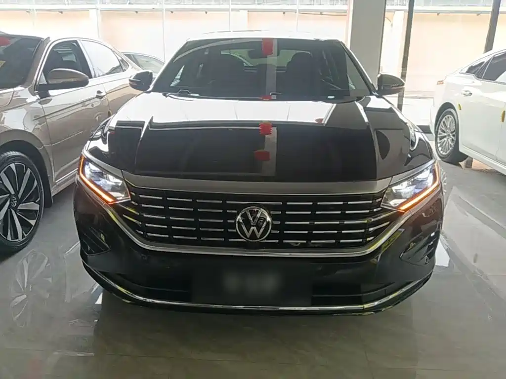 صورة 3 - Volkswagen Passat