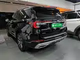 Photo 5 - Ford Explorer