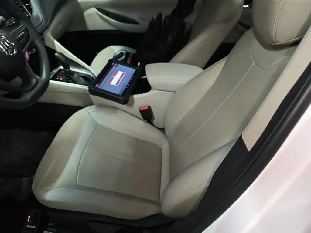 Buick GL6 2019 18T 6-seat Elite China VI фото 15