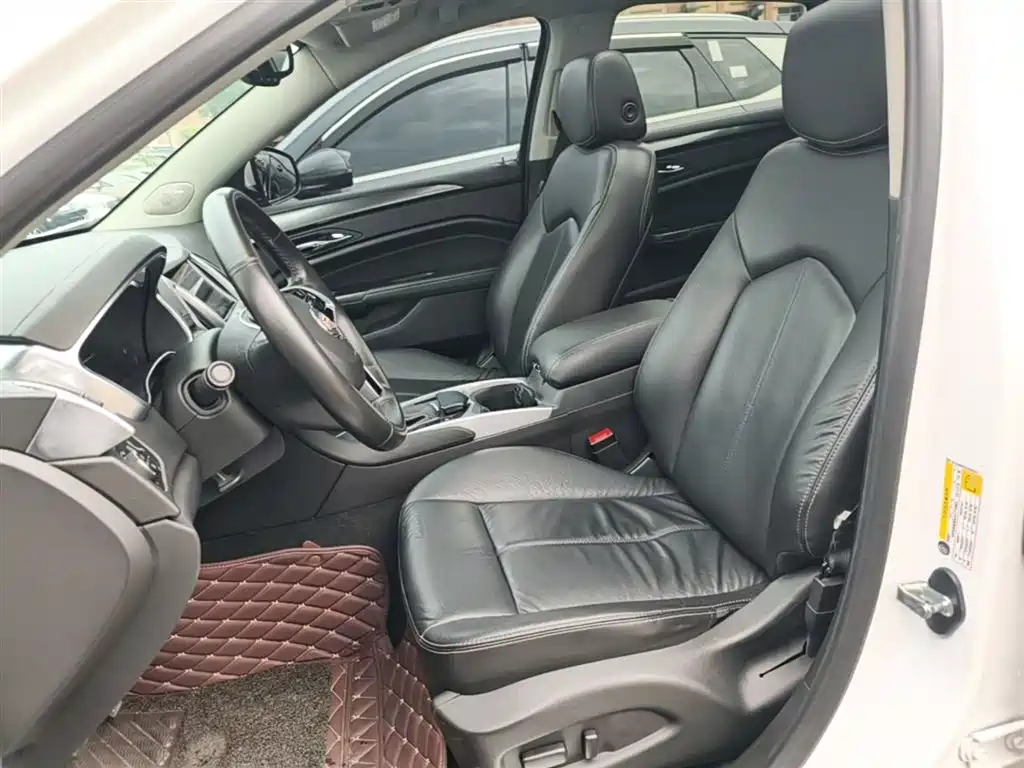 Cadillac SRX 2015 3.0L Comfort фото 15