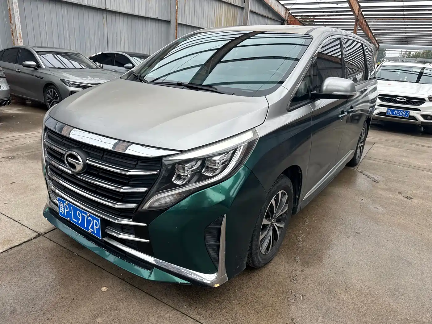Photo 1 - GAC Trumpchi M8