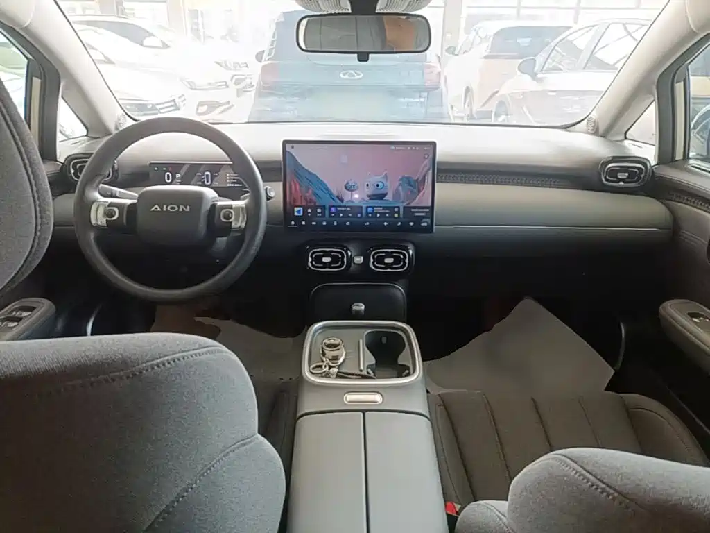 Aion UT 2025 2025 Model 330 Starlight Edition