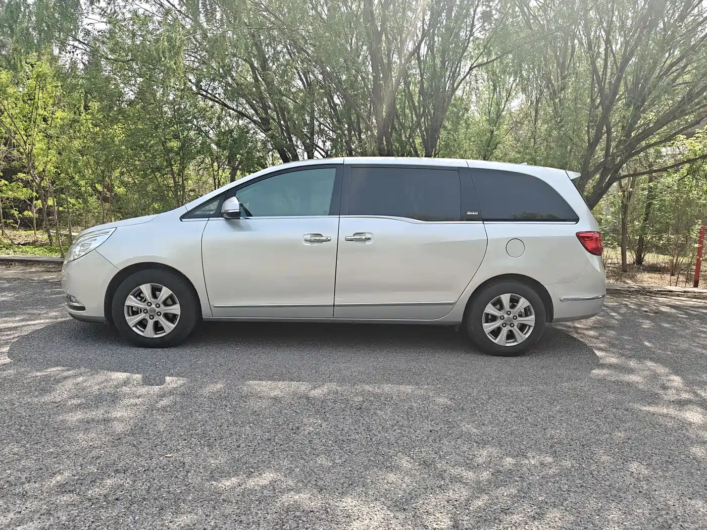 Buick GL8 2014 3.0L XT Luxury Business Flagship фото 4