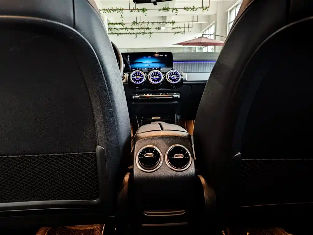 Mercedes-Benz GLB 2023 GLB 220 Style фото 24