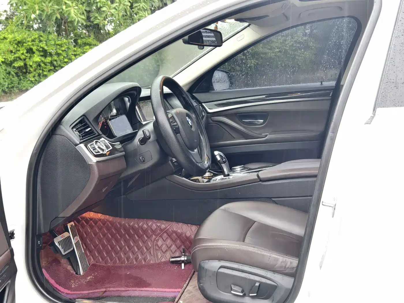 BMW 5 Series 2014 525Li Luxury Design Package фото 6