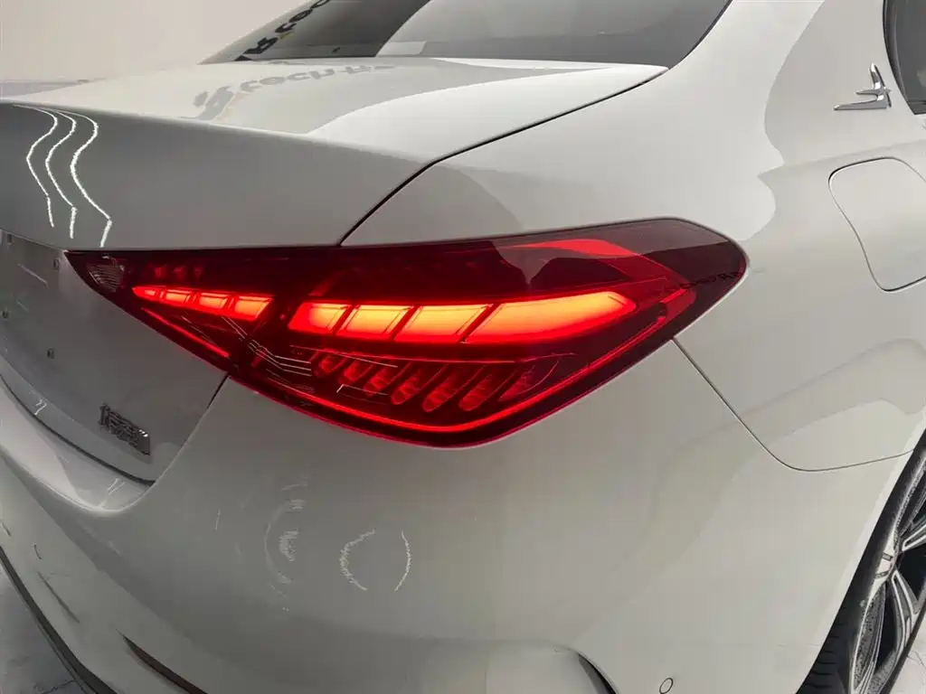 Mercedes-Benz C-Class 2022 Facelift C 260 L Night Edition Sport фото 10