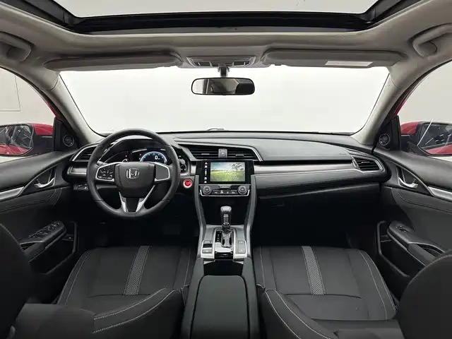 Фото 9 - Honda Civic