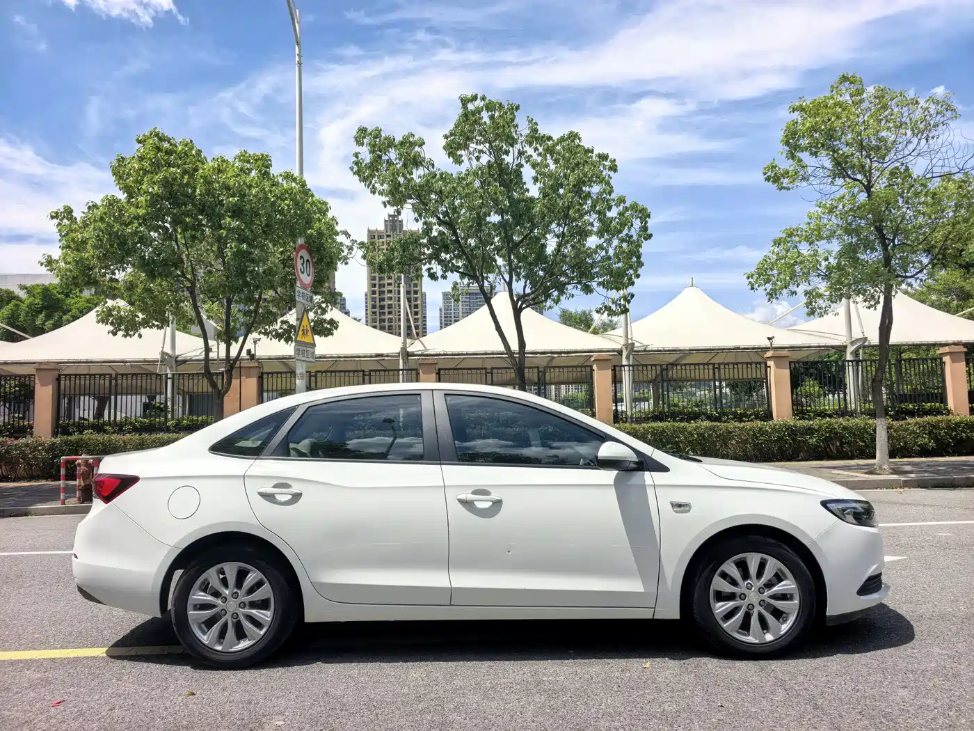 Buick Excelle 2021 Facelift Exemplar 1.5L Auto Elite фото 14