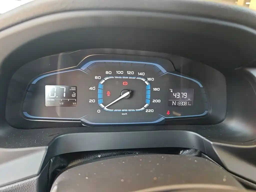 Roewe 360 2015 2015 1.5L Automatic Luxury
