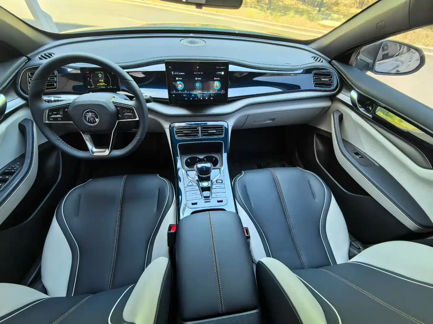 BYD Qin PLUS 2021 DM-i 55KM Flagship фото 4