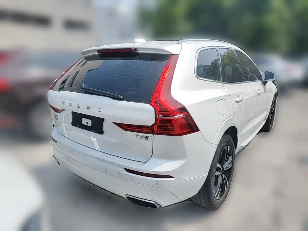 Photo 12 - Volvo XC60