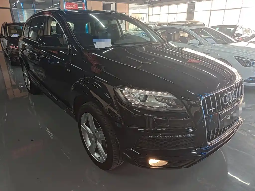 Photo 4 - Audi Q7