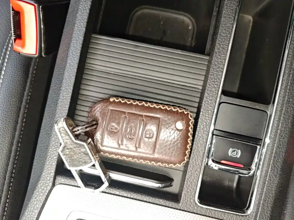 Фото 9 - Roewe RX5