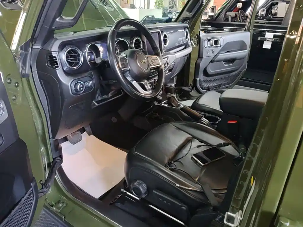 JEEP WRANGLER