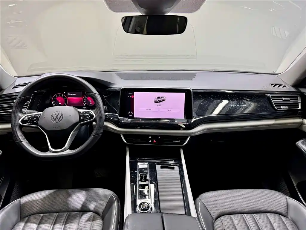 Volkswagen Teramont 2023 380TSI AWD Premium Luxury Edition фото 15