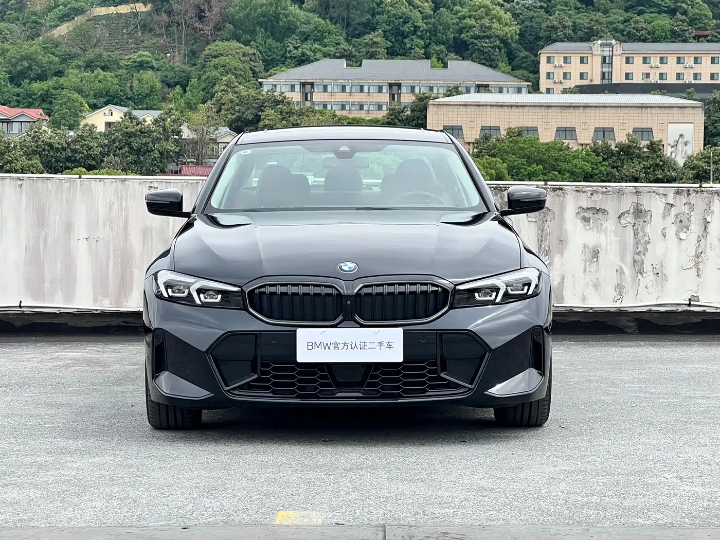 BMW 3 Series 2025 330Li M Sport Night Edition фото 2