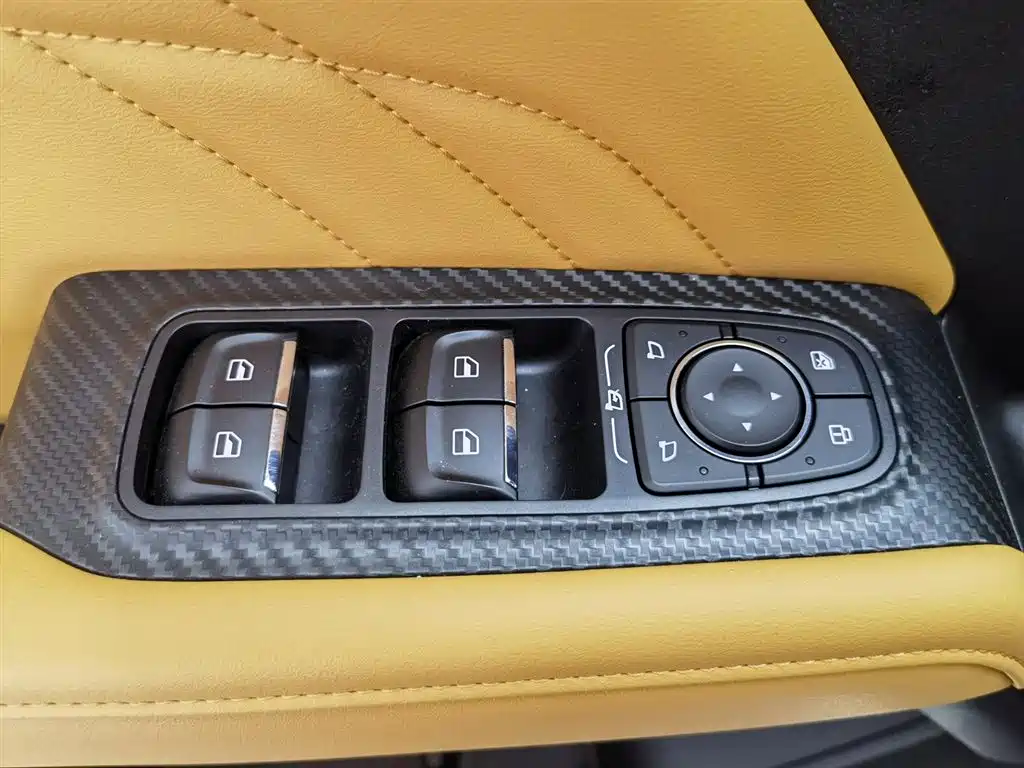Haval Meng Long NEV 2025 Model Base Version фото 9