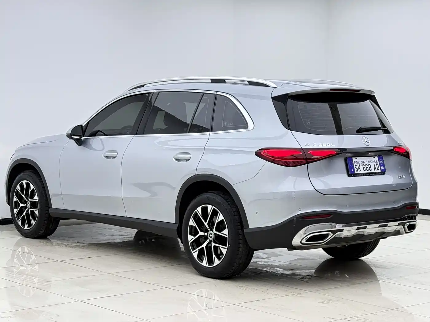 Mercedes-Benz GLC 2023 GLC 260 L 4MATIC Sport 5-seater фото 7