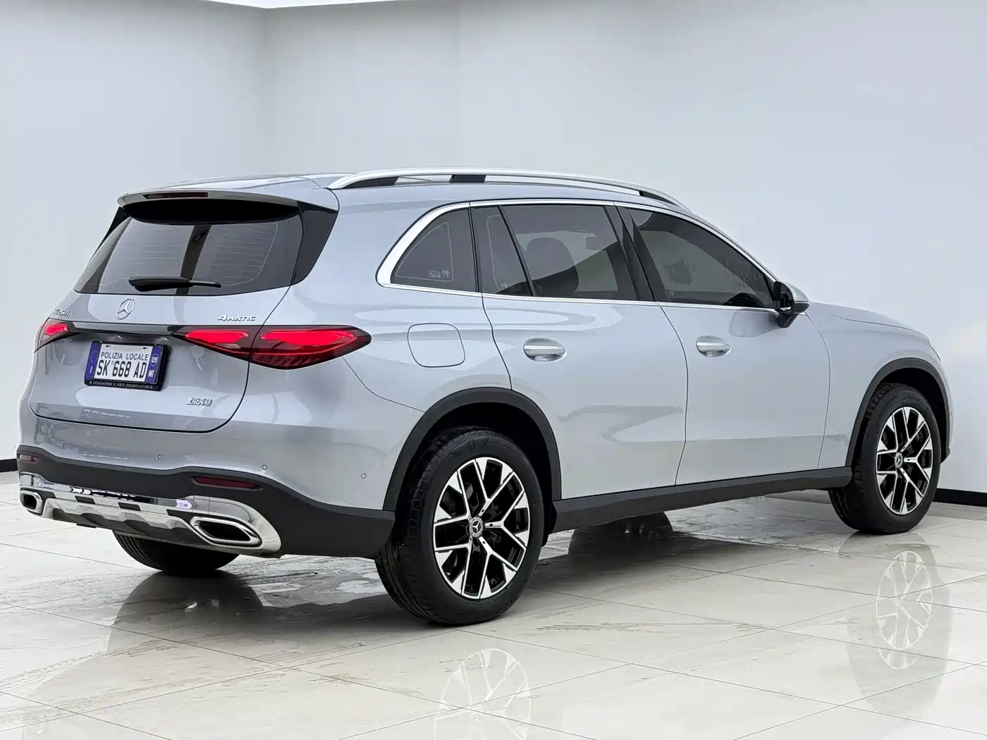 Mercedes-Benz GLC 2023 GLC 260 L 4MATIC Sport 5-seater фото 9