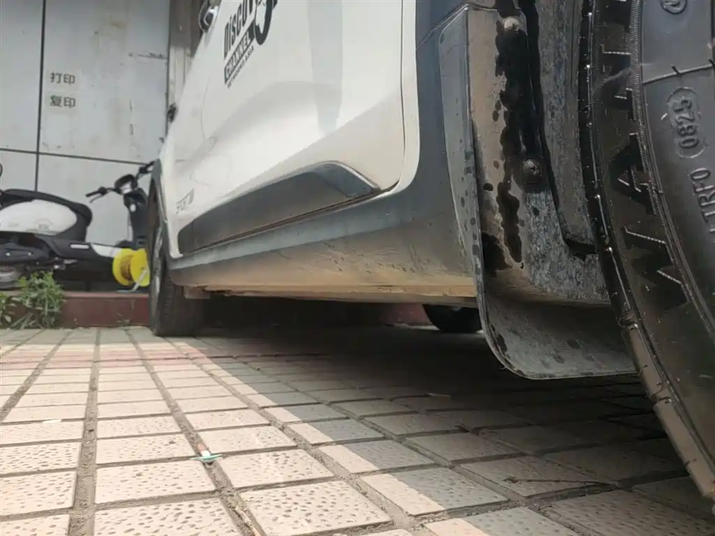 Kia KX CROSS 2018 1.6L Automatic Smart Sunroof Edition фото 21