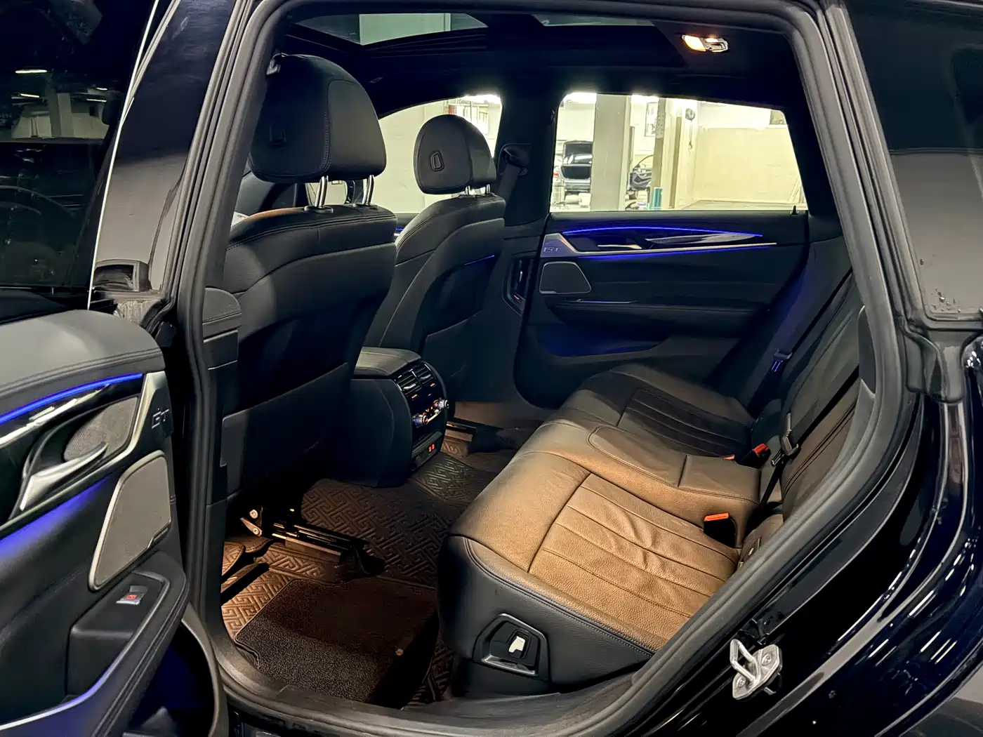 BMW 6 Series GT 2022 Model 630i M Sport Package фото 7