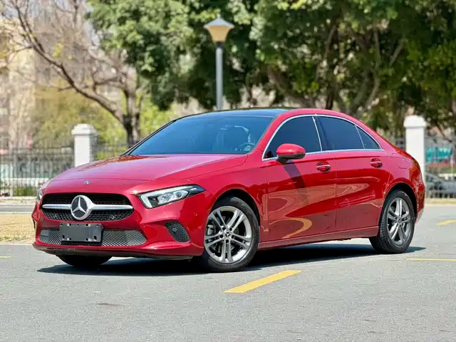 MERCEDES-BENZ A CLASS