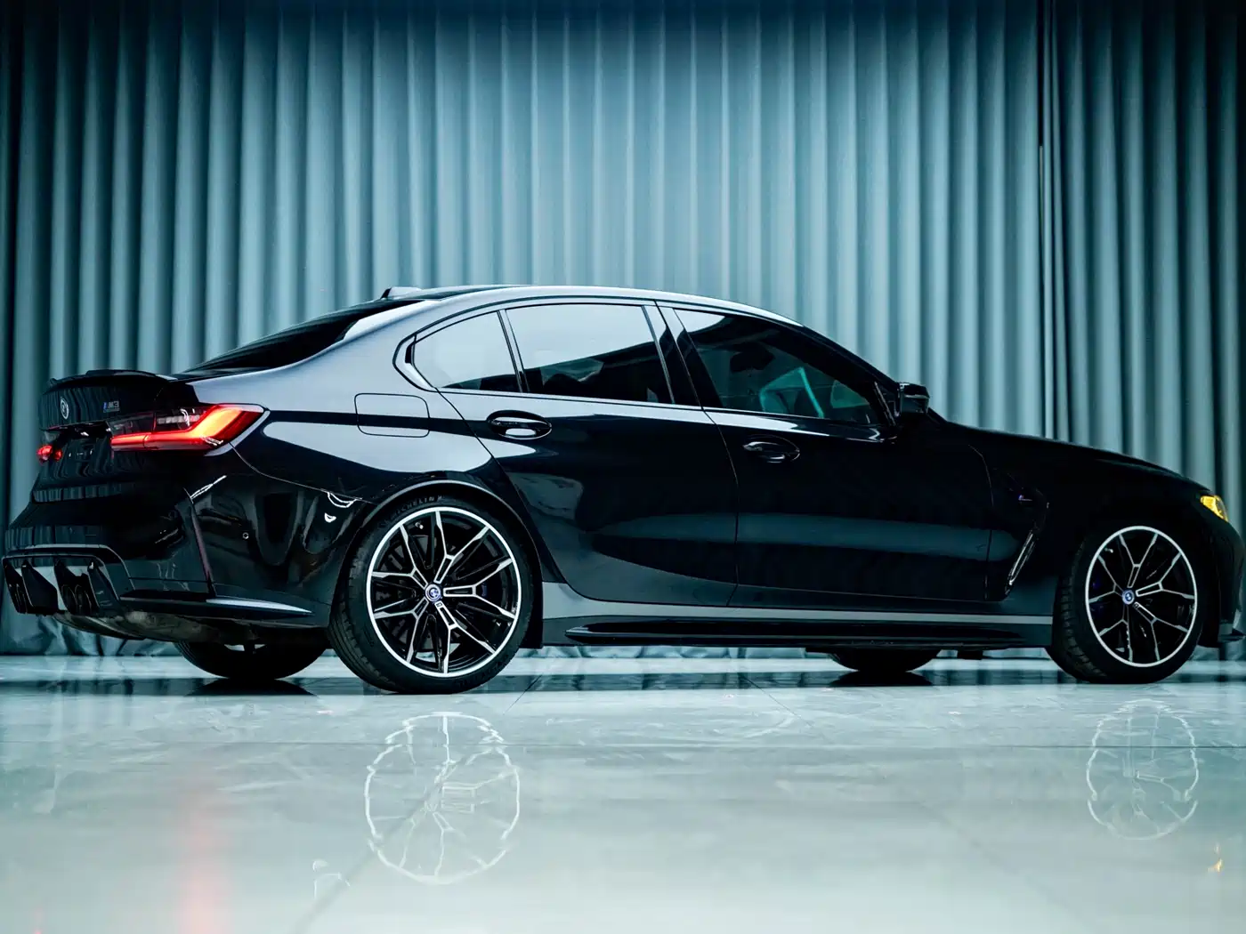 BMW M3 2021 M3 Sedan Thunder Edition фото 5